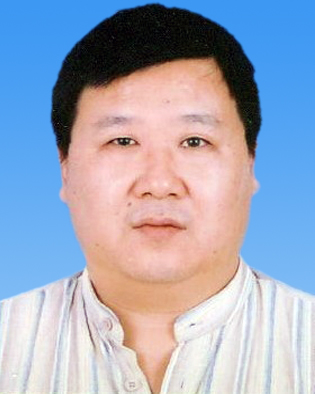 陈法宝(蓝色渐变底).jpg 陈法宝(蓝色渐变底).jpg